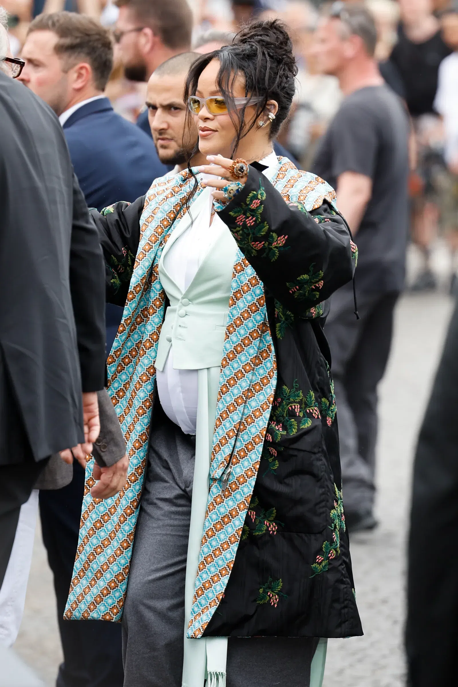 Rihanna, Paris Fashion Week