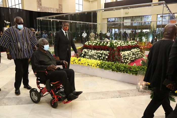 Ghanaians react as Kufuor pays his last respect to Rawlings