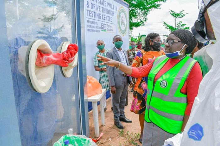 Ogun state commences Walking and Drive-through tests for Coronavirus. [Twitter/@dabiodunMFR]