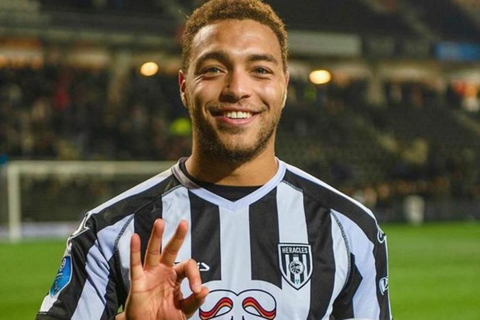 Cyriel Dessers (Goal)