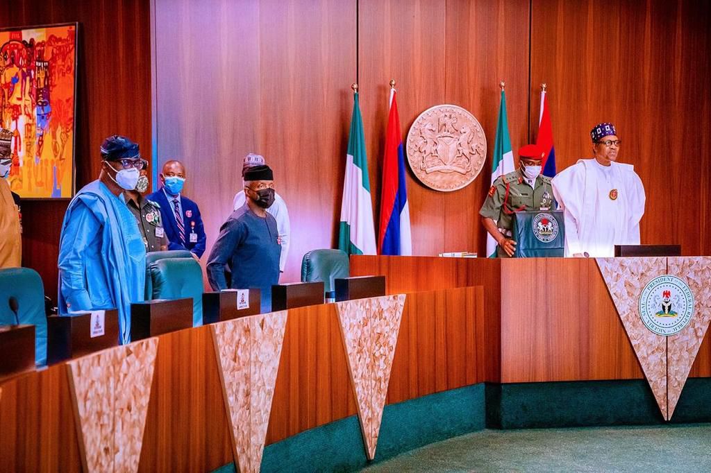 President Buhari in a meting with state governors on December 8, 2020 (Tolani Alli)