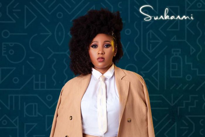 Nigerian female forefront Sunkanmi drops visual for 'Body Language'