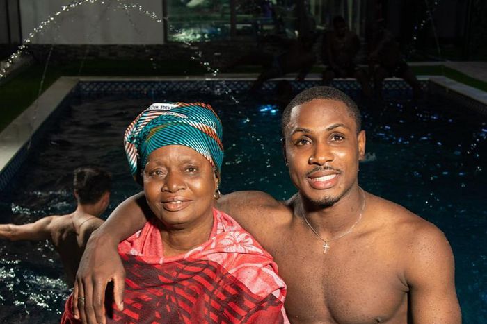 Odion Ighalo and his mum are vacationing together (Instagram/Odion Ighalo)