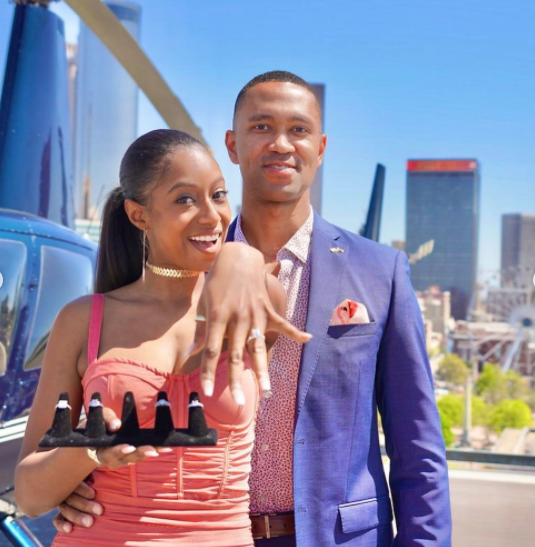 Man proposes marriage to fiancée with 5 different diamond rings, all on the same finger