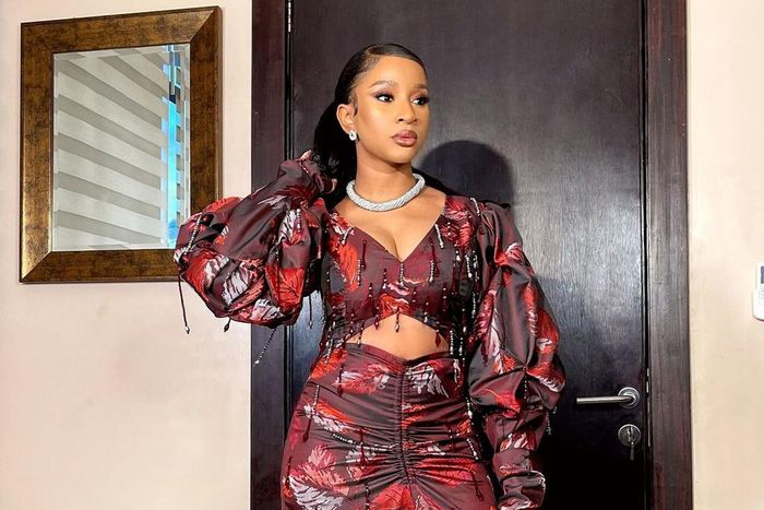 Adesua Etomi in Lola Baej {Instagram/adesuaetomi}