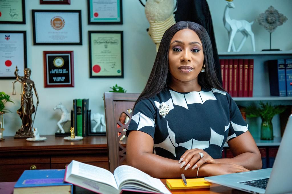 'Castle & Castle' Season 2 [Netflix]