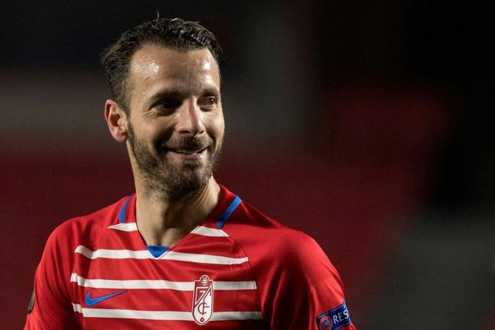 Roberto Soldado hopes to help Granada upset the odds by beating Manchester United in the Europa League quarter-finals