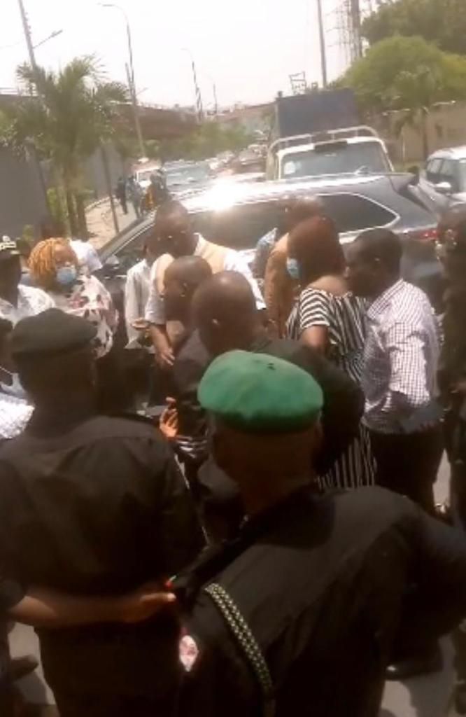 Osborne Foreshore Residents Association (OSFRA) in another show of unruliness