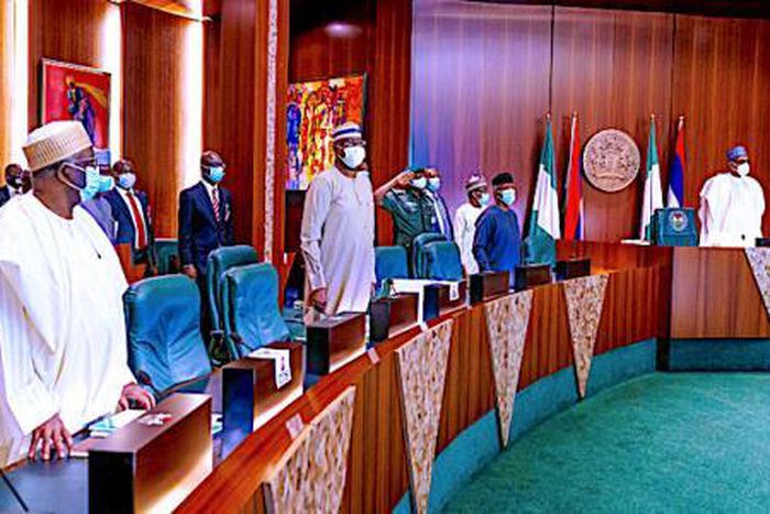 From right: President Muhammadu Buhari, Vice President, Prof Yemi Osinbajo and other members of the Federal Executive Council during their weekly meeting. (Punch)