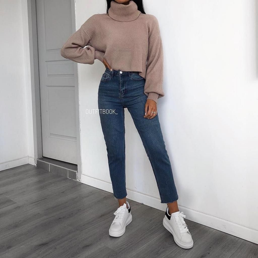 A turtle neck or sweater adds class to your outfit {pinterest}