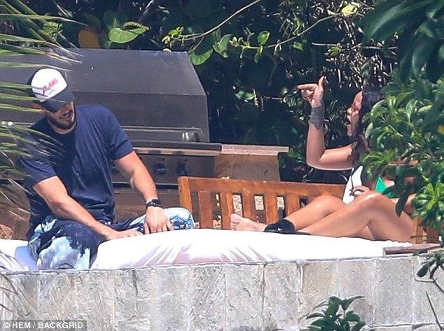Rihanna spotted having a heated argument with on and off boyfriend, Hassan Jameel