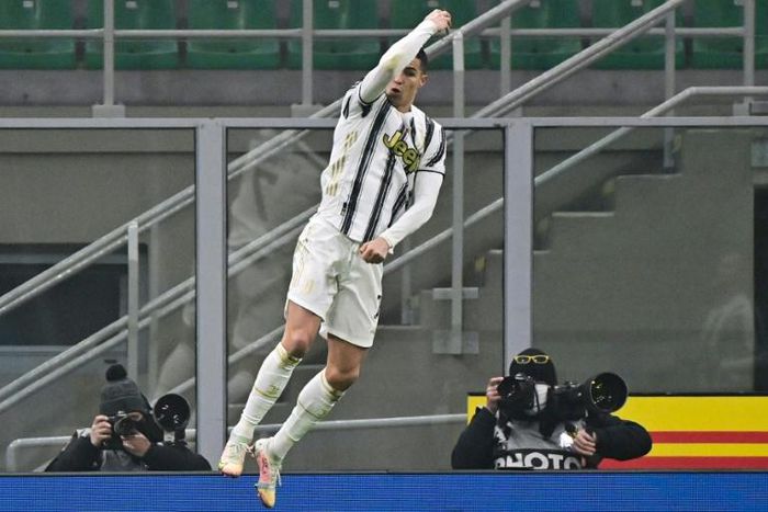 Ronaldo's brace put Juve in pole position to reach a sixth Italian Cup final in seven years