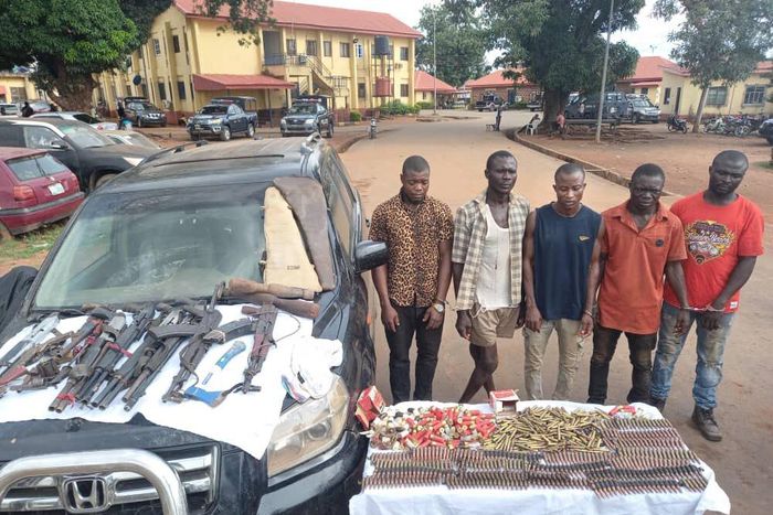 Police foil criminal operation, recover AK-47 rifle in Oyo [Nigeria Police]