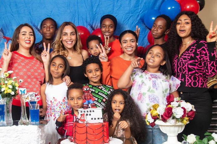 The birthday boy, Sultan and guests at his birthday party [Instagram/mnslailacharani]