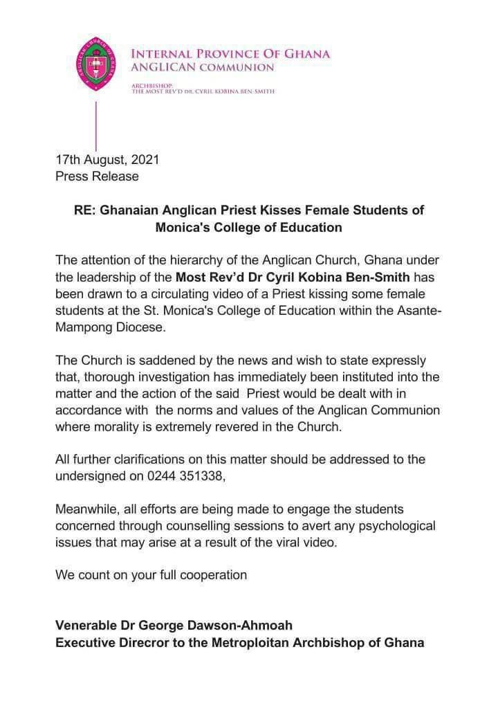 Kiss-loving priest's “action will be dealt with” - Anglican church says it’s “saddened”