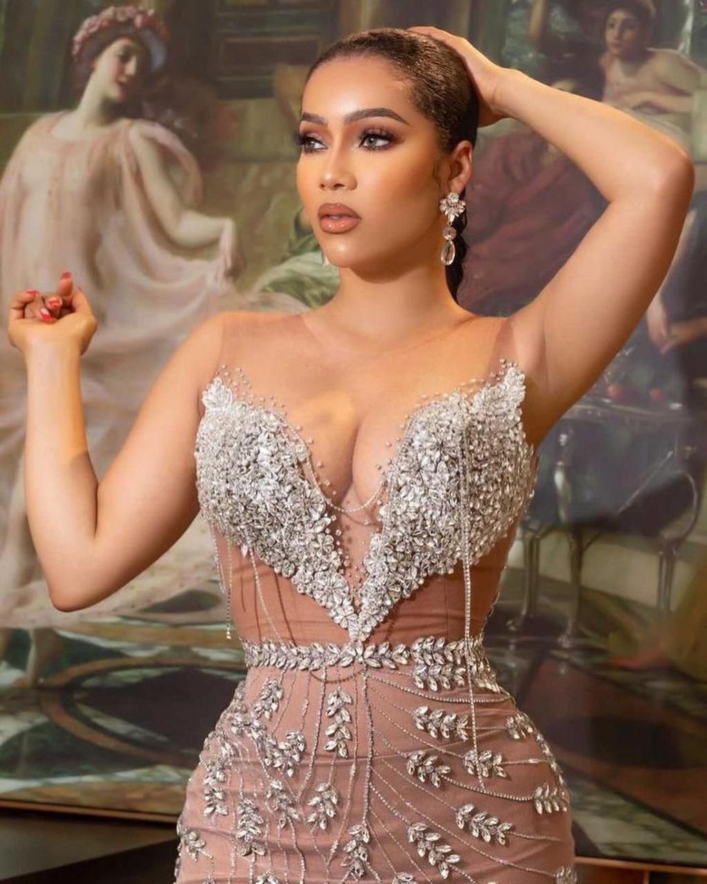 Maria in makeup by Bibyonce [instagram/bibyonce]