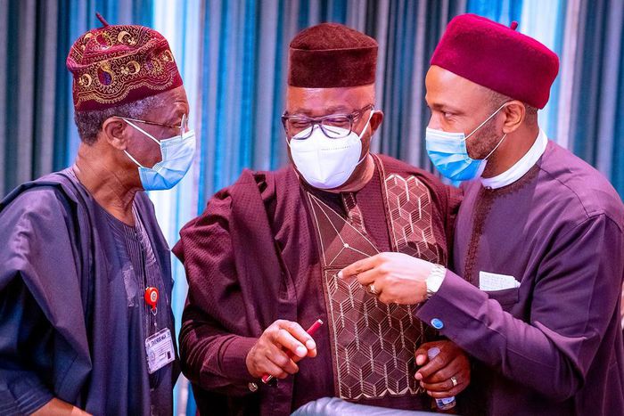 Minister of Information, Lai Mohammed and Minister of State for Education, Emeka Nwajiuba. [Twitter/@BashirAhmaad]