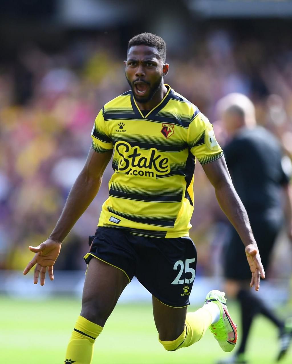 Emmanuel Dennis (Instagram/Watford)