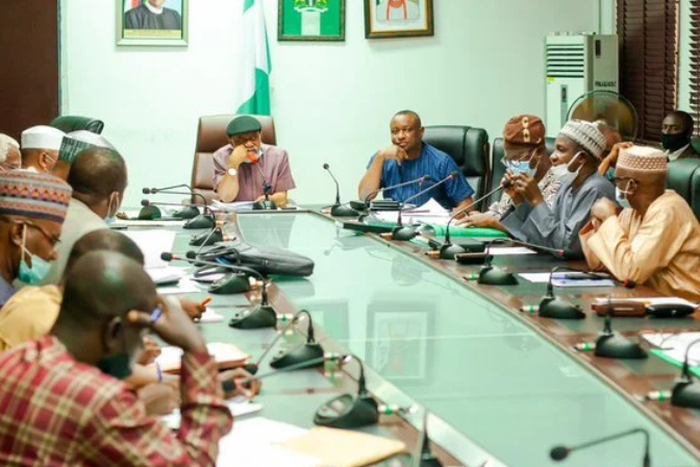 ASUU and FG delegation to meet on Monday (Punch)