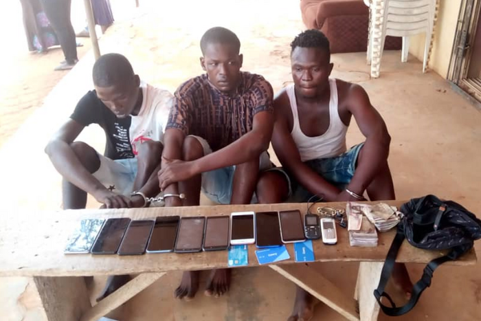 Police arrest alleged robbers, cultists in Ikorodu. [Twitter/@LagosPoliceng]