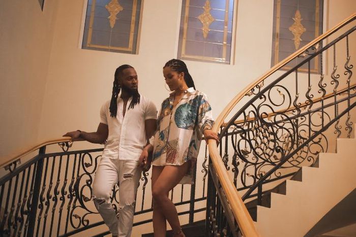 Flavour's new video for 'Omo Temi' features stunning female lead. (2Nite)