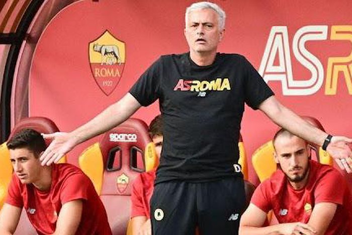 Jose Mourinho: Is the combative Roma boss Serie A favourite?