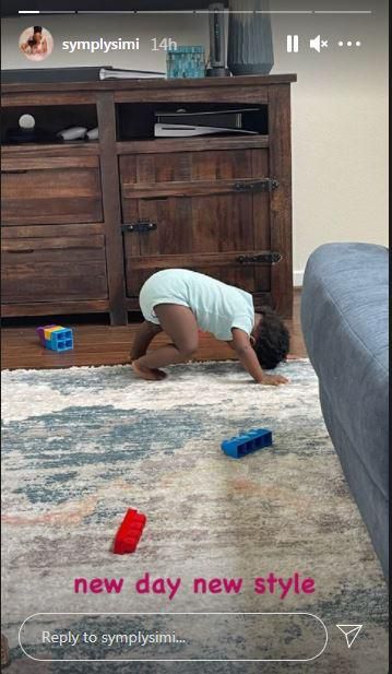 Simi's daughter photo causing the pregnancy rumours [Instagram/SymplySimi]