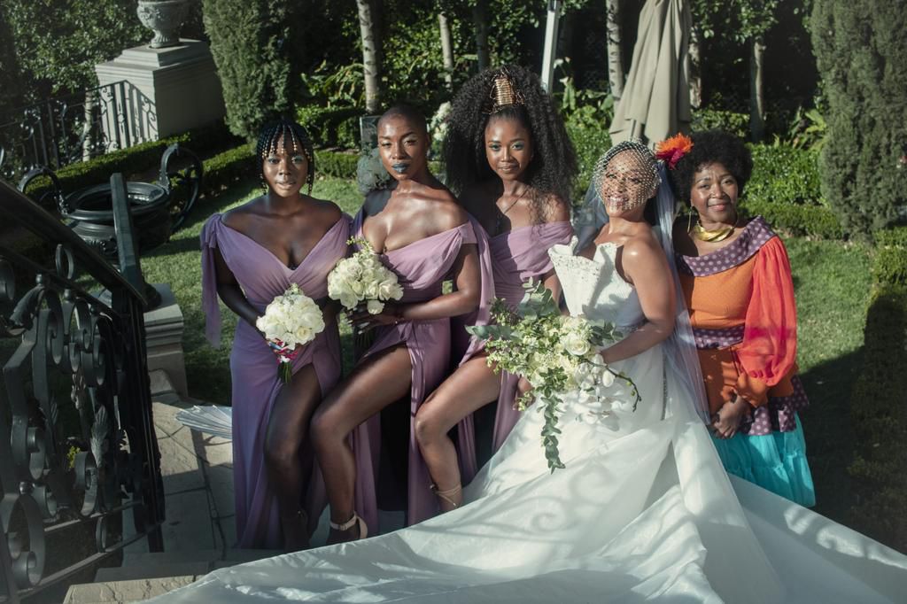 'How To Ruin Christmas: The Wedding'  cast [Netflix]