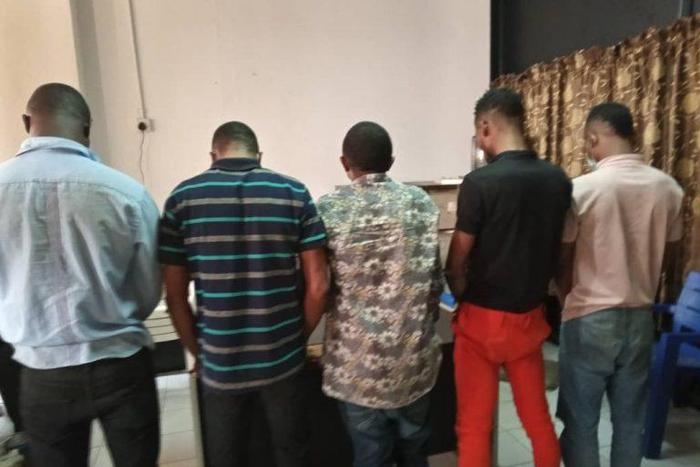 Airport police smash fake COVID-19 certificate racketeers. [NAN]