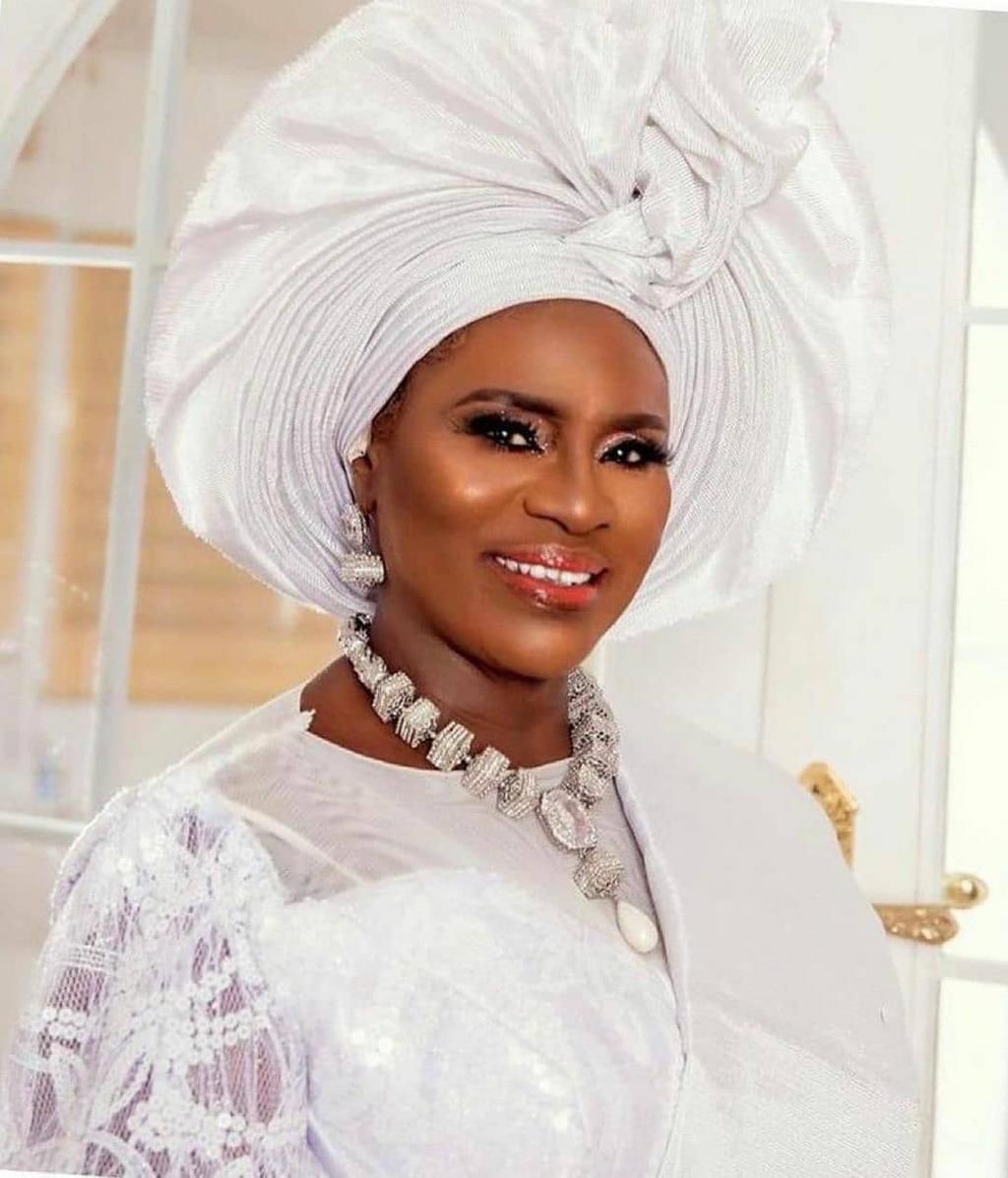 The veteran actress says she begged Princess for four days.