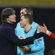Germany captain Manuel Neuer (R) wants to send off head coach Joachim Loew (L) with sucess at the Euro 2020 finals