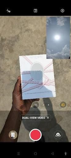 Screenshot of my dual view video with split, round and oblong option