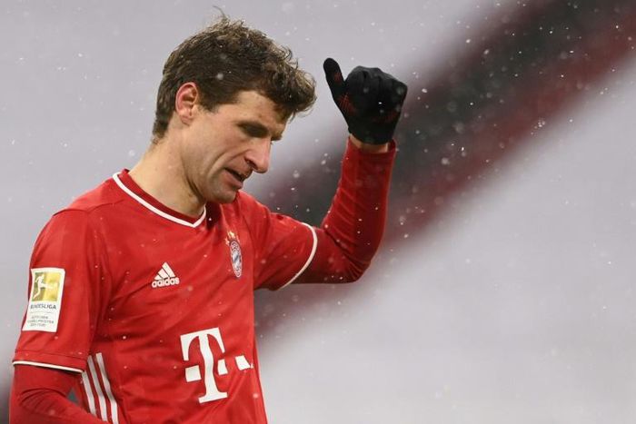 Bayern Munich's Thomas Mueller left off Olympic roster