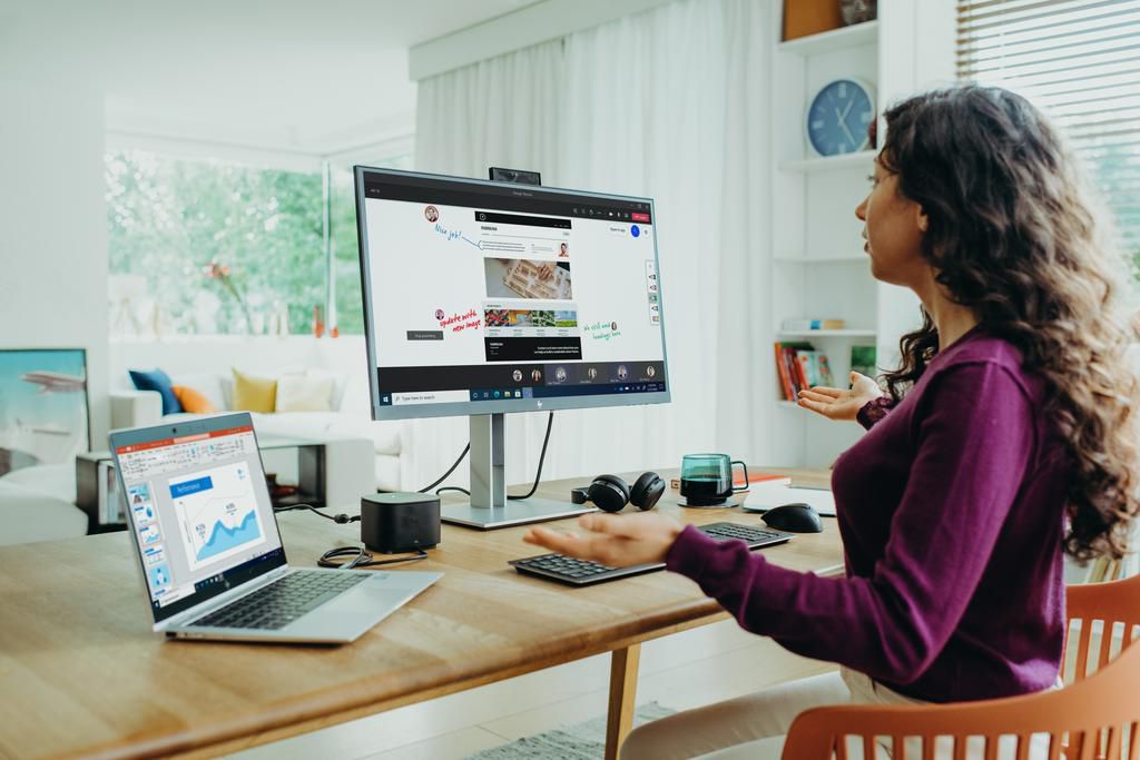 How to look busy at work when you’re secretly applying for another job