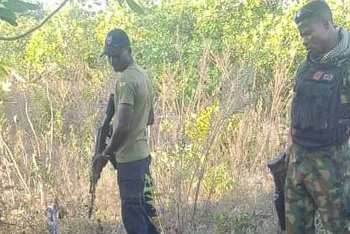 Troops raid criminals’ hideout, kill 2 in Nasarawa. [Twitter/@DefenceInfoNG]