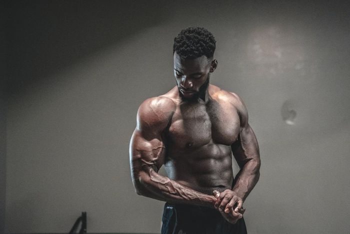 You don't need to be a gym buddy to have a banging body