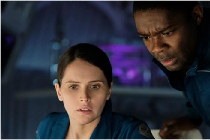 David Oyelowo and co star, Felicity Jones in 'Midnight Sky' [RadioTimes]