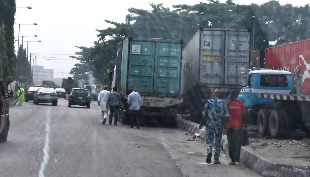 Iponri Bus Stop filled with trucks impounded  by Police in Lagos