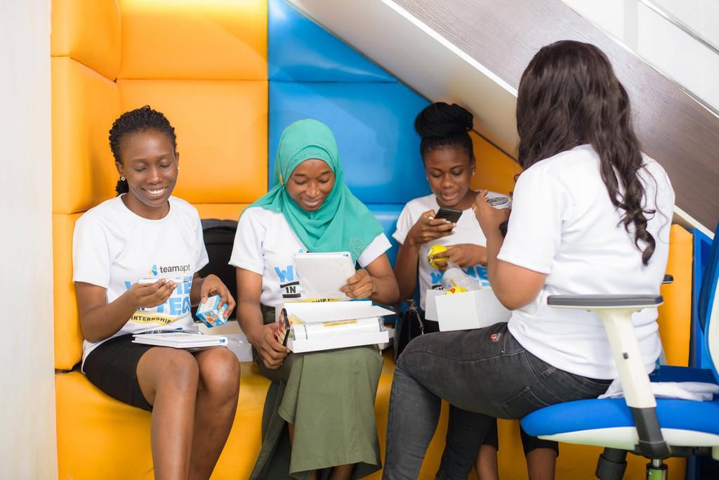 TeamApt welcomes 5 female engineers to a 6-month paid internship program