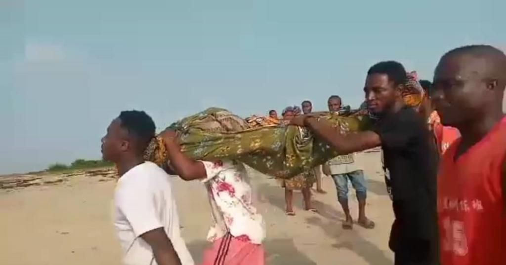 children feared drowned in Apam River