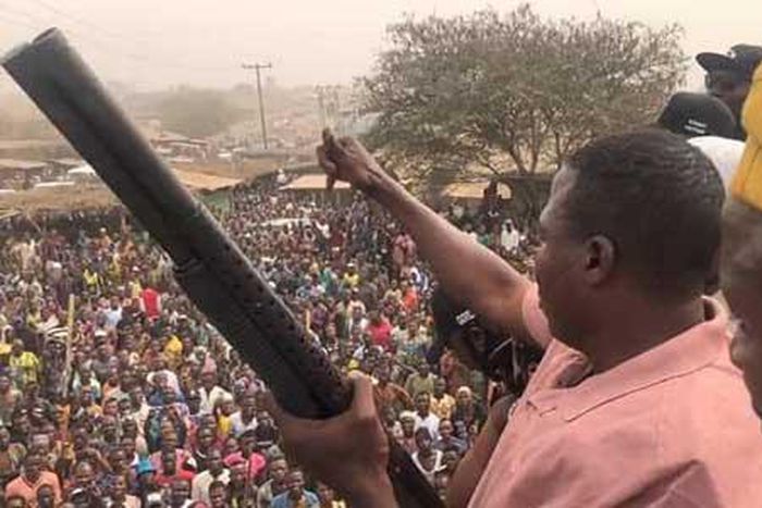 Sunday Igboho  addressing his supporters in Oyo state on Friday, January 22, 2021. (The Nigerian Lawyer)
