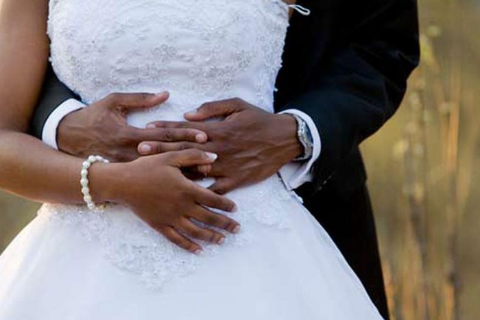 18-year-old bride dies from heart attack during sex with husband on wedding night