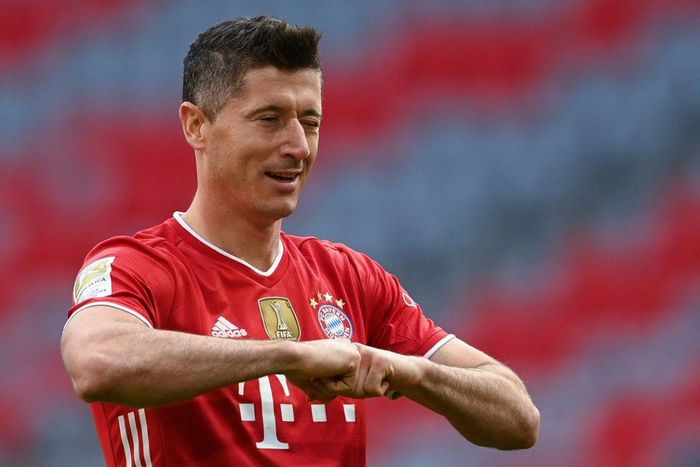 Bayern Munich striker Robert Lewandowski is chasing the Bundesliga record of 40 goals in a single season