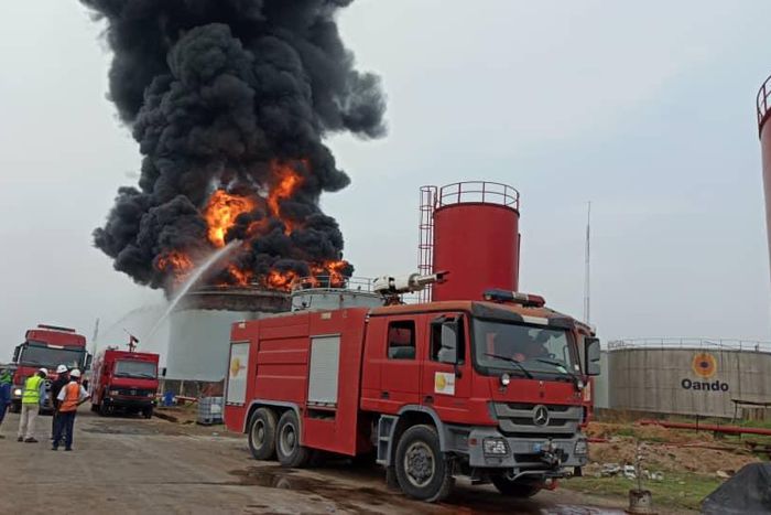 Fire outbreak at Oando Tank Farm at Gaskiya Road, Ijora Badia, Lagos [LASEMA]