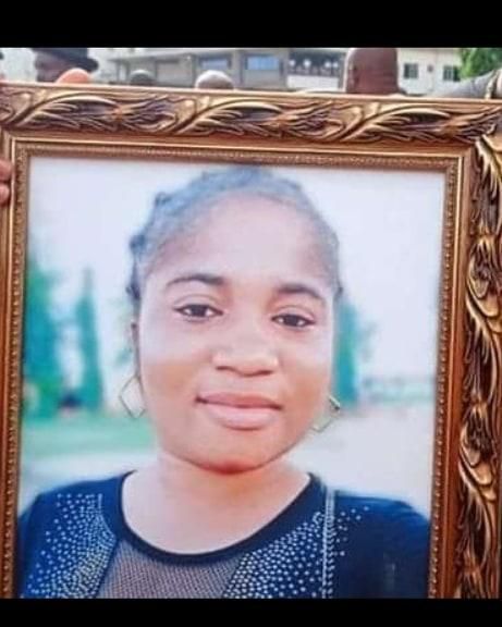 Photos from the comedian's burial [TopNaijaBlog]