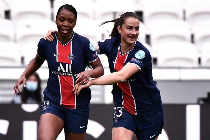 Paris Saint-Germain's Grace Geyoro celebrates her effort