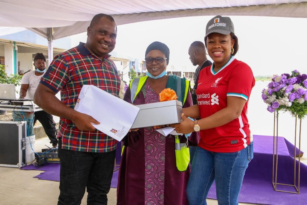 Middlechase delivers Fairfield Apartments to excited Lagos homeowners