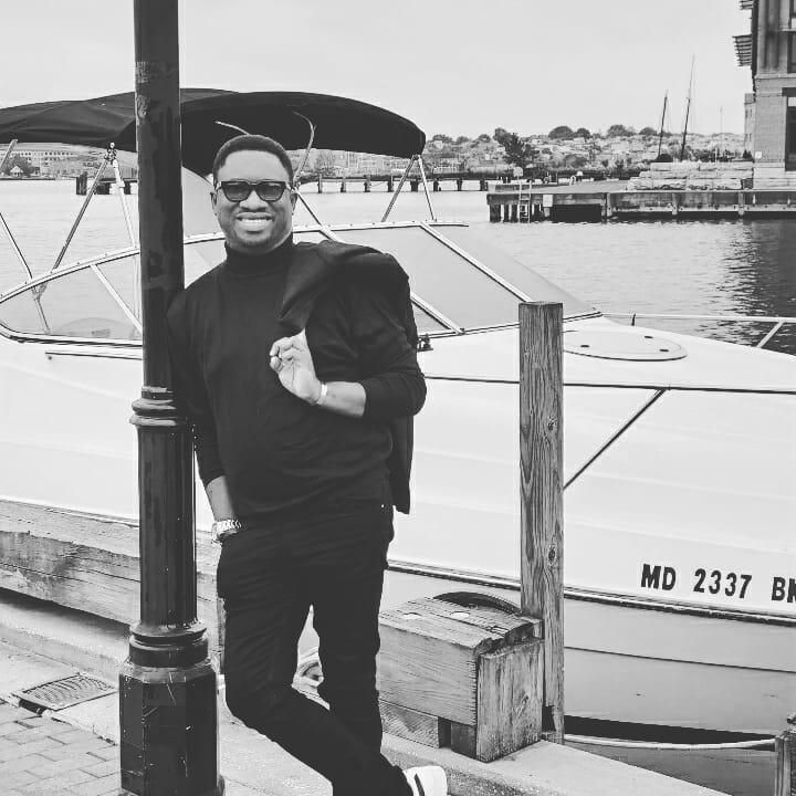 Emma Ugolee says he is thankful for surviving two failed kidneys and several surgeries [Instagram/EmmaUgolee]