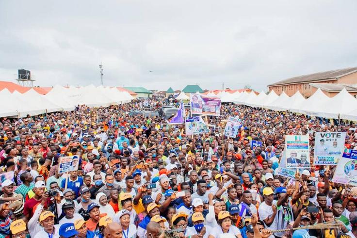 Party supporters at an election rally [Twitter/@OndoAPC]