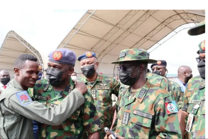Airforce pilot escapes as bandits shoot down fighter jet (DailyTrust)
